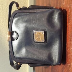 HCL Vintage Crossbody Bag in Black